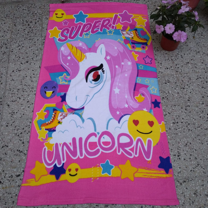 Toallón súper unicornio