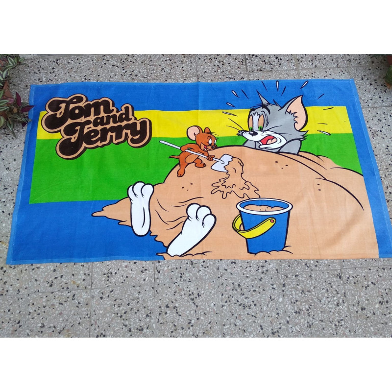 Toallón  Tom y Jerry 2